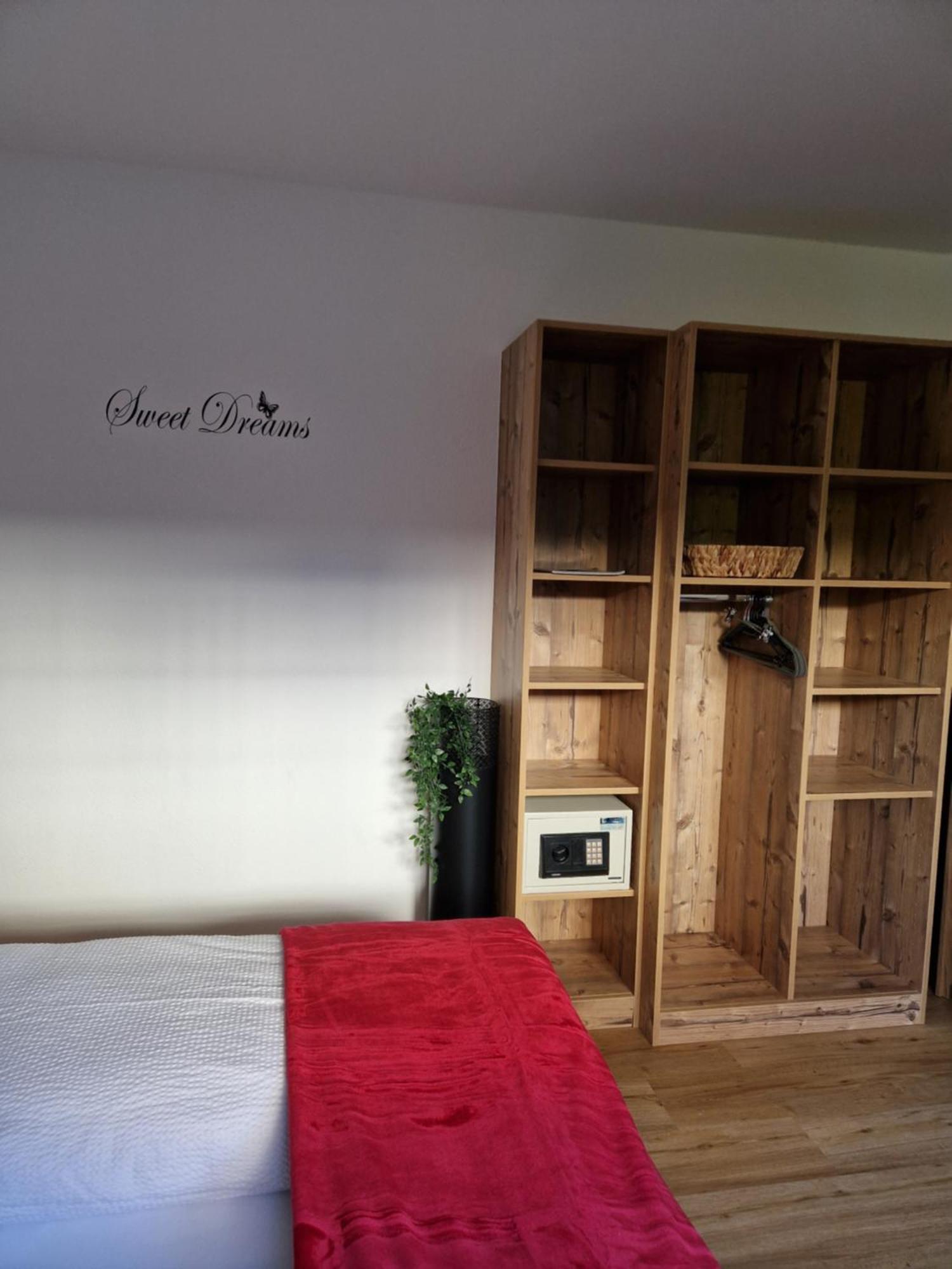 Haus Roland Apartment Zell am Ziller Exterior photo