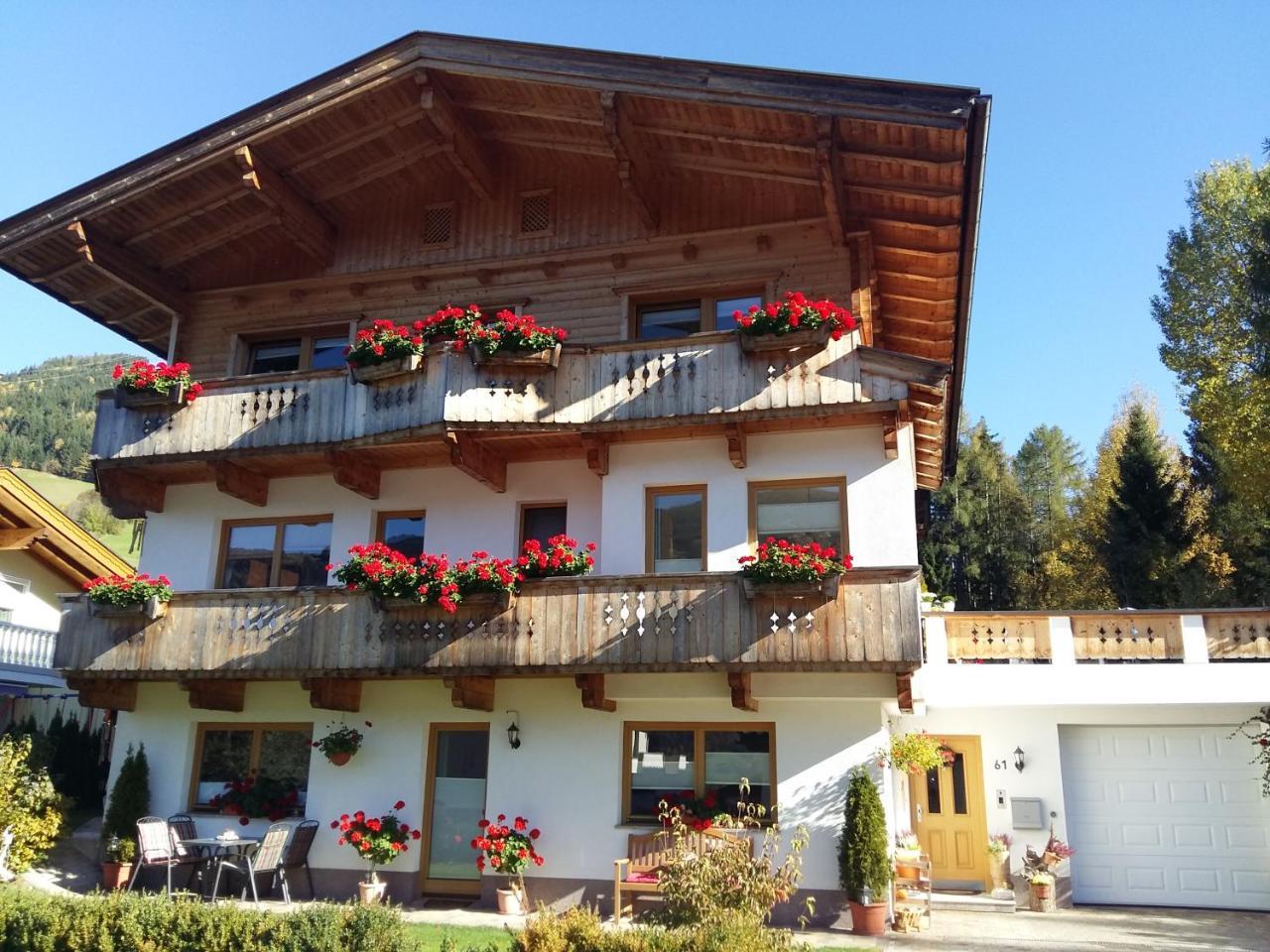 Haus Roland Apartment Zell am Ziller Exterior photo